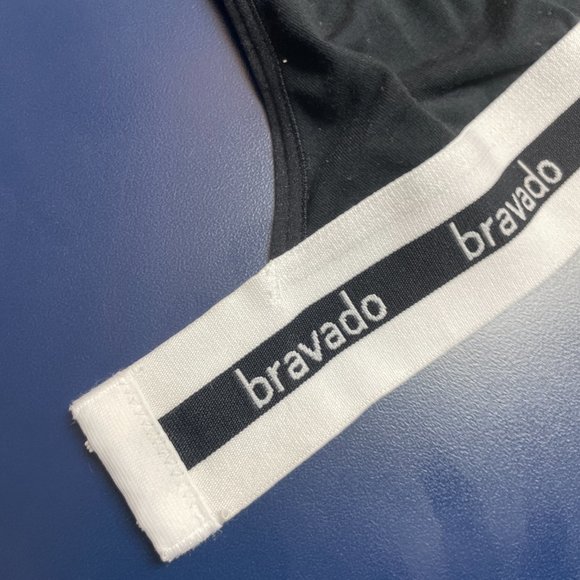 Bravado Clip and Pump Hands-Free Nursing Bra Clip On Pumping Bra - Picture 4 of 7